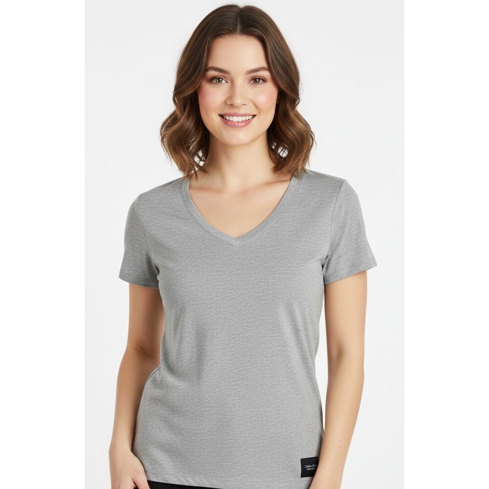 NEW Calvin Klein Performance V-Neck T-Shirt Size L Large 100% Cotton Logo Patch